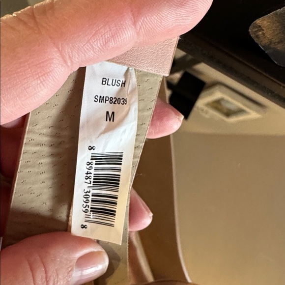 Steve Madden Pink belt pack-Medium NWT - Picture 3 of 7